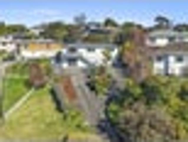 Elevated Living With Extensive Views