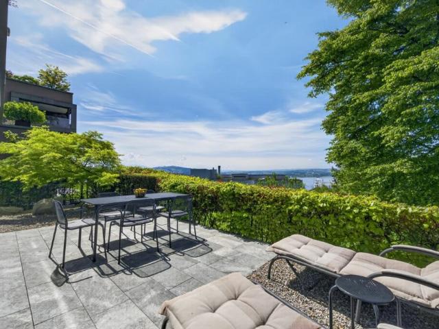 Elevated Living Zug