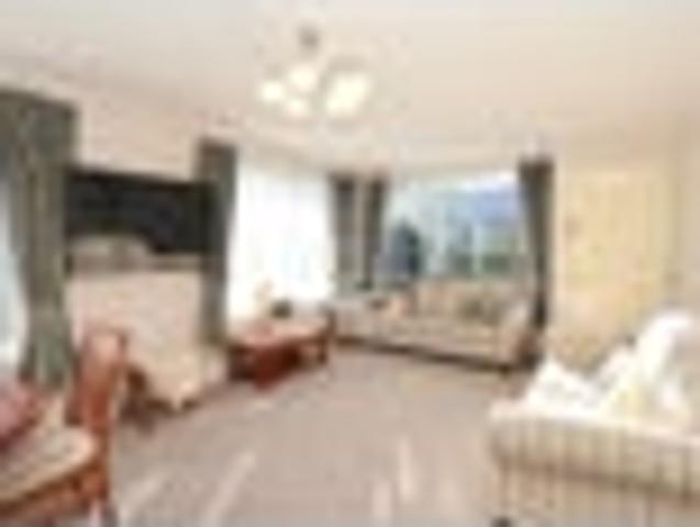 Elevated, Private & Immaculately Presented!