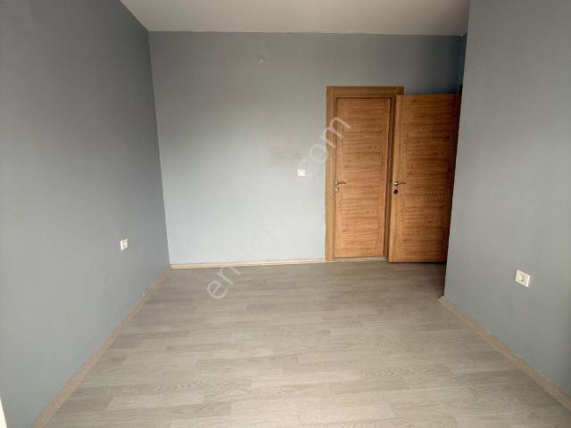 Çelebi'den Atakent Sitesinde Dogğalgazlı 2+1 Daire