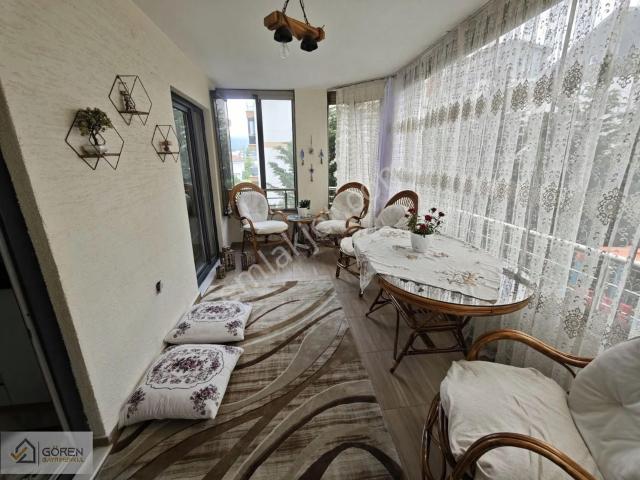 Çelebiler Sitesi 3+1 Kat Mülkiyetli Ara Kat Cam Balkonlu Daire
