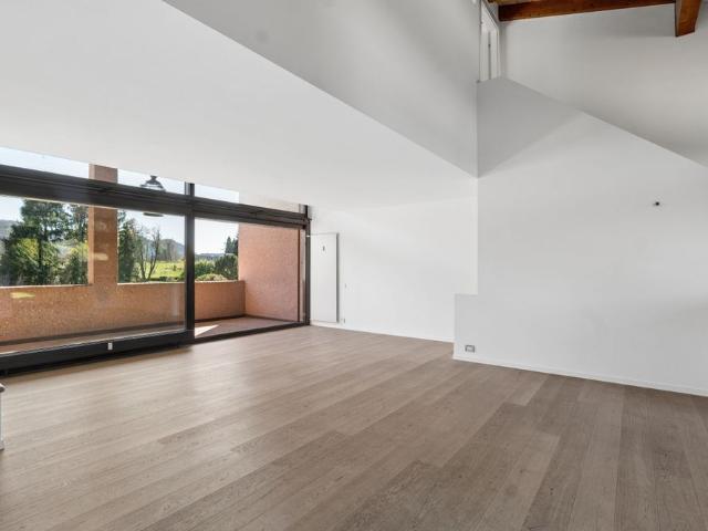 Elegant maisonette in the residence “I Cortiletti”