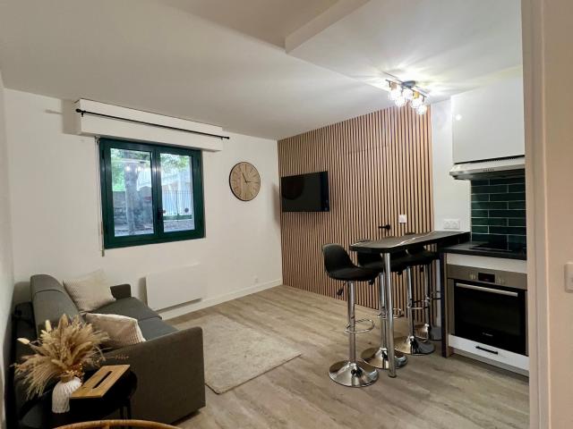 Elegant & Modern Apartment – Fully Equipped for Comfort