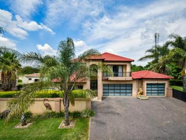 elegant and unique 4 bedroom family home