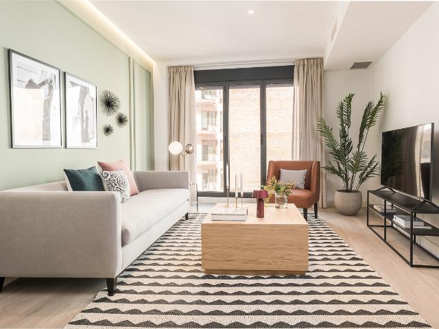 Elegant apartment for rent with a pool and garden