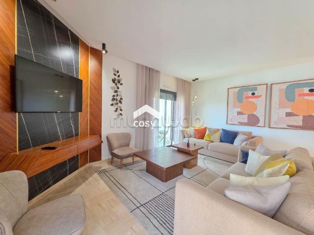 Élégant appartement meublé au cœur du CFC