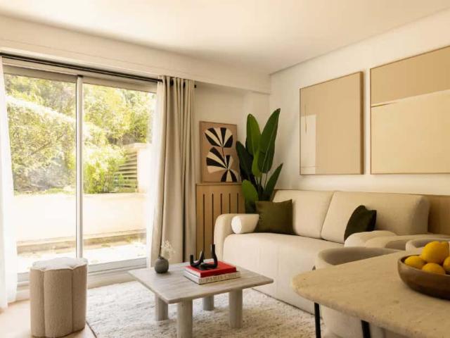 Elégant appartement AC 3BR 8P Place de la Nation
