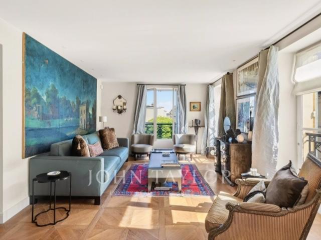 Elégant appartement vues sur jardin 7e Hôtel de Matignon