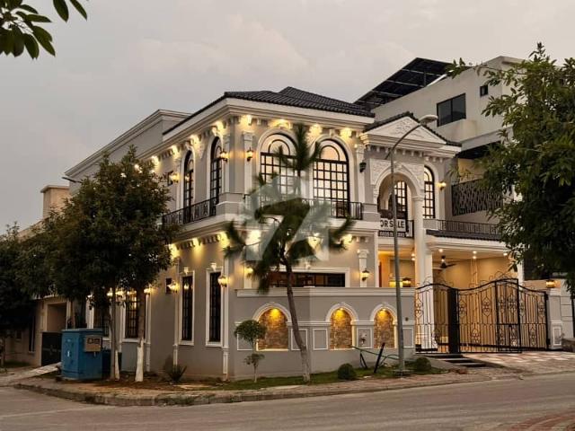 Elegant Design Spacious Layout Solid Construction Spanish Designer House