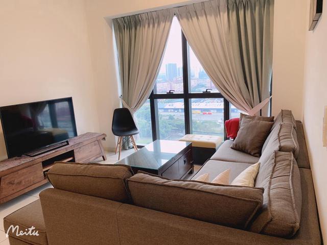 Elegant Designer Renovated 2 rooms 2 bath in Icon City Bandar Sunway