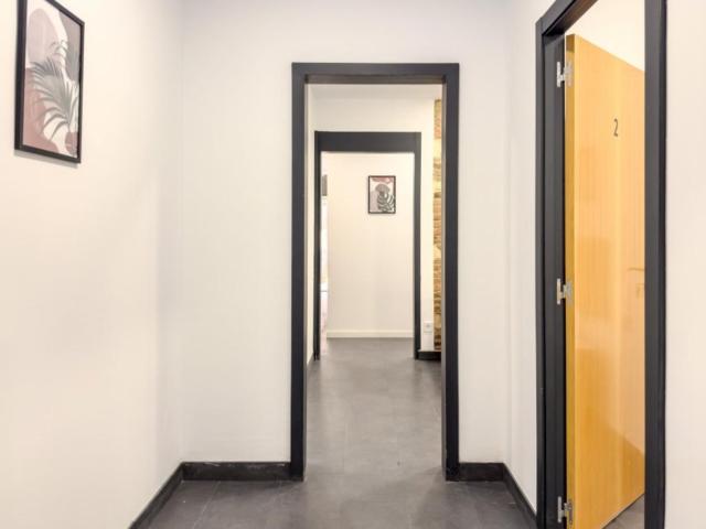 Elegant double bedroom near EU Business School