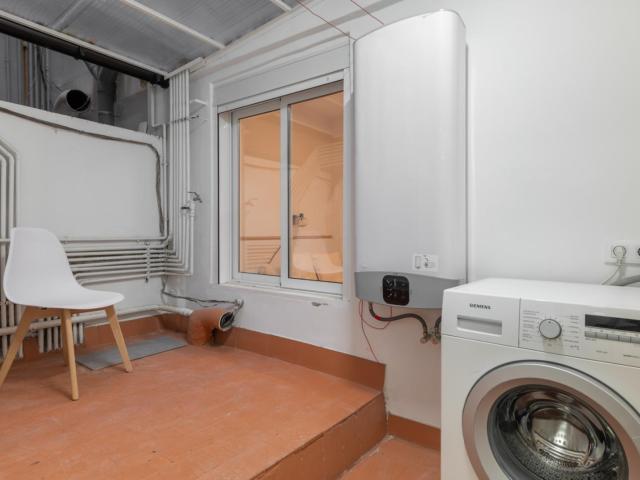Elegant double bedroom near Lesseps station
