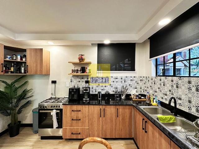 Elegant Fully Serviced & Furnished 1 Bedroom cottage in Karen
