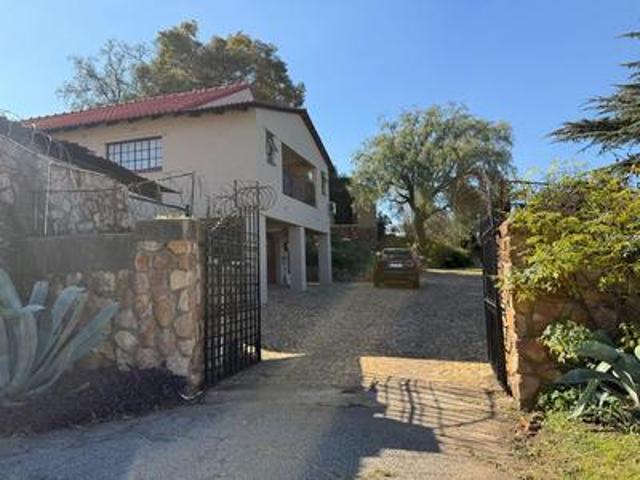elegant family home in oakden