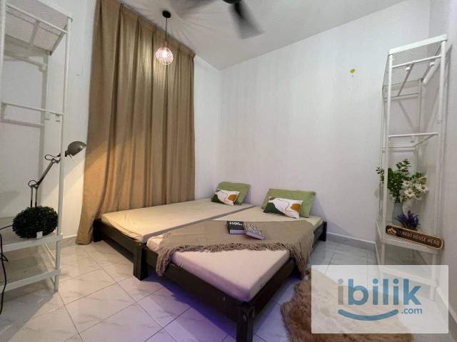 Elegant female room, fully furnished, 2 min walk to MRT & cafes