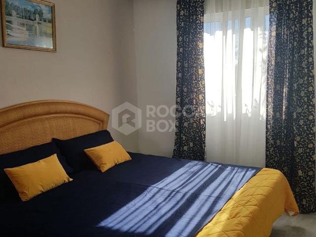 Elegant Ground Floor Apartment with Panoramic Views and Exceptional Location