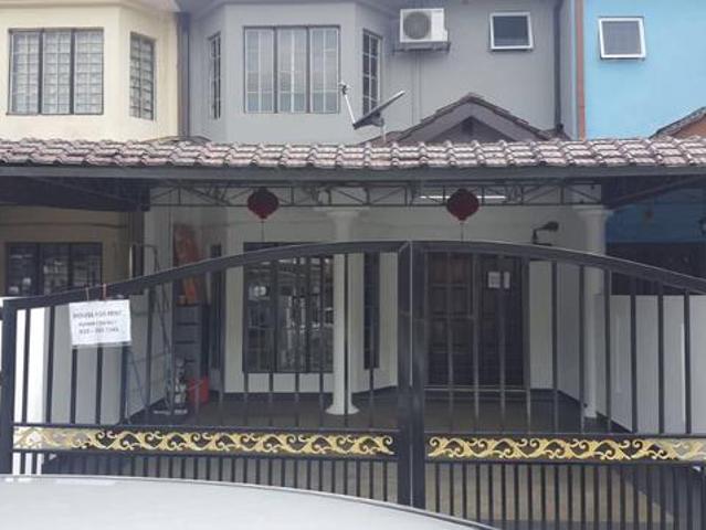 Elegant Inviting Home in Prestigious Subang Jaya Address