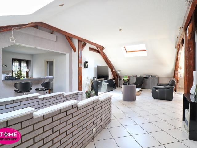 Élégant Loft de 129,75 m2 au sol Esprit contemporain & volumes exceptionnels