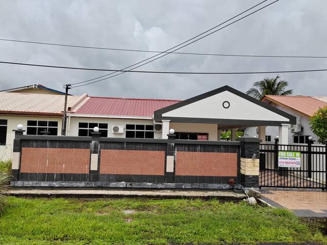 Elegant Single Storey Semi Detached House At Taman Indah Landeh Baru
