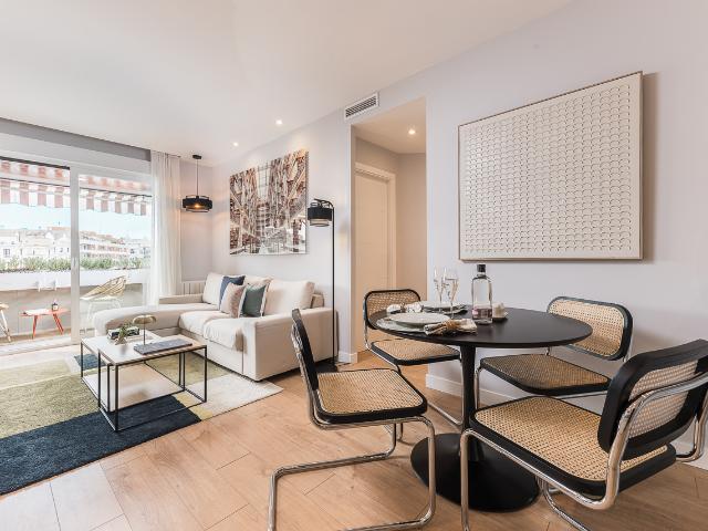 Elegant two bedroom apartment in Salamanca