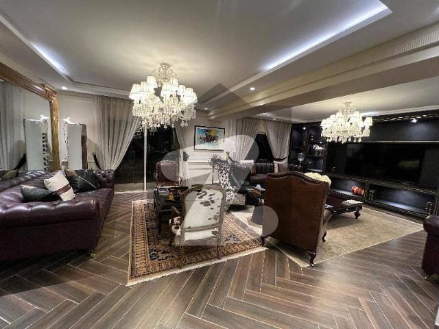 Elegant 01 Kanal Renovated Villa Available For Sale