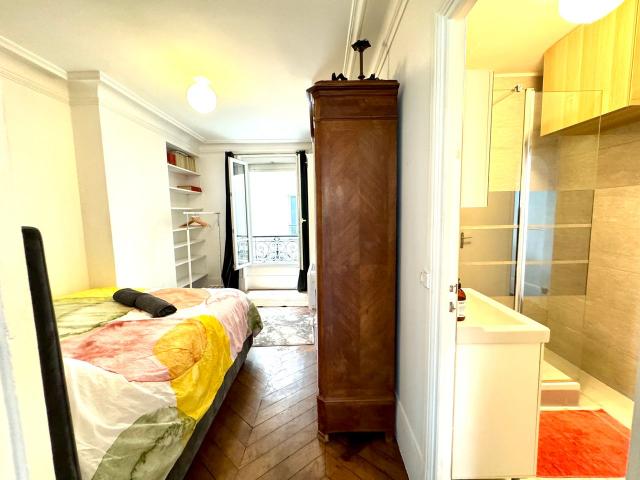 Elegant 1 Bedroom Apartment Motte Picquet Eiffel Tower, Paris Amsterdam Apartments for Rent