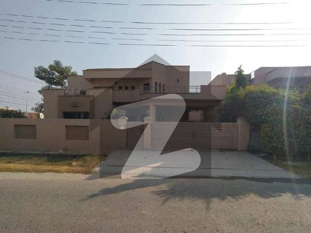 Elegant 1 Kanal Home For Rent In The Heart Of DHA Spacious, Stylish & Ready To Move In