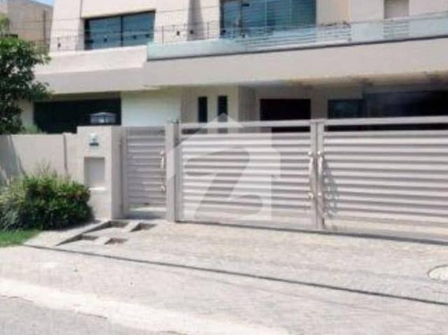 Elegant 1 Kanal Luxury Bungalow For Rent In DHA Phase 1 | Prime Living Redefined!