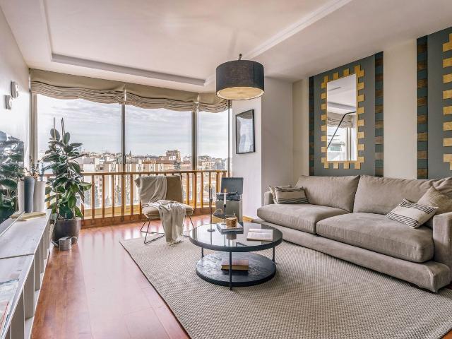 Elegant 2 Bedroom Apartment on Quintana Street with Designer Interiors and Ducted AC, Madrid Amsterdam Apartments for Rent