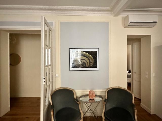 Elegant 2 Bedroom Apartment – Saint Germain des Prés