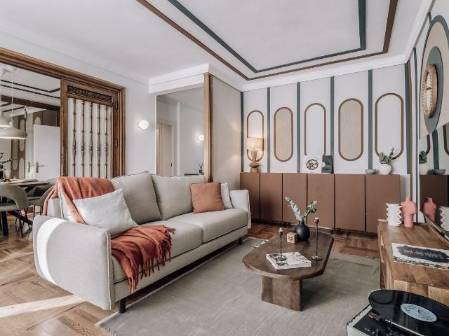 Elegant 2 Bedroom Apartment with Modern Amenities on Don Ramón de la Cruz, Madrid Amsterdam Apartments for Rent