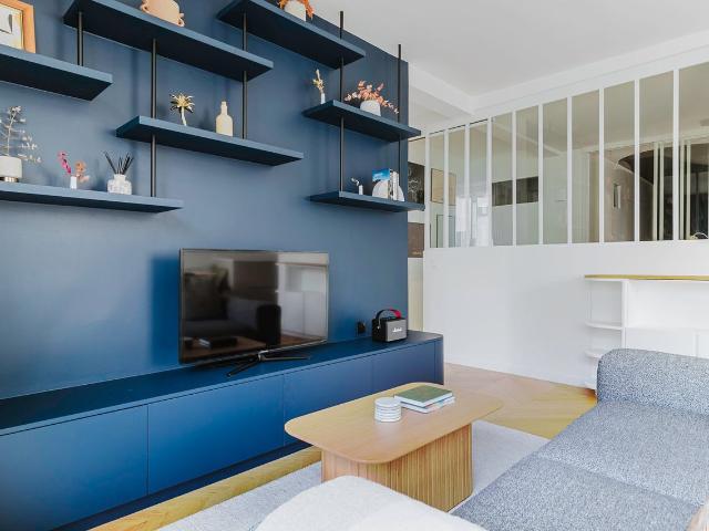Elegant 2 Bedroom Paris Apartment Awaits You, Paris Amsterdam Apartments for Rent