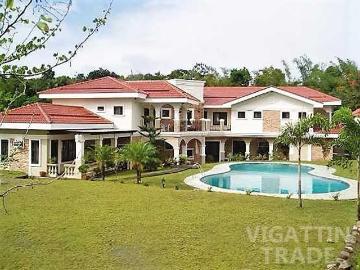 Elegant 2 Storey 5 Bedroom Mansion in Lucena City For Sale
