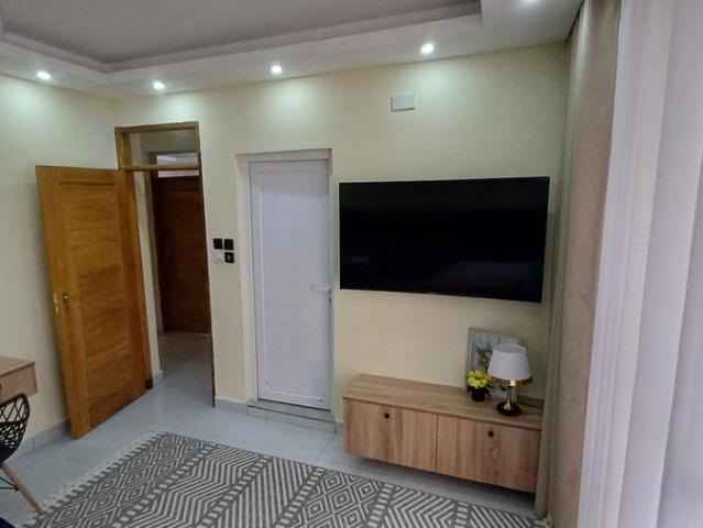 Elegant 3 bedroom apartment with a dsq & swimming pool sale in nyali, near the beach