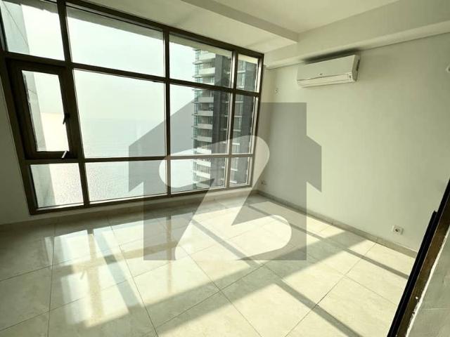 Elegant 3 Bedroom Seafront Apartment Available For Rent In Emaar Pearl Tower!