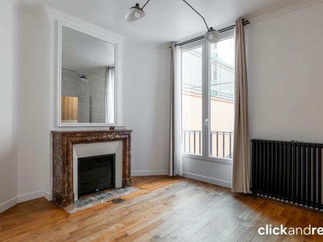 Élégant 3 pièces meublé de 94 m² rénové par architecte avec balcon et cave