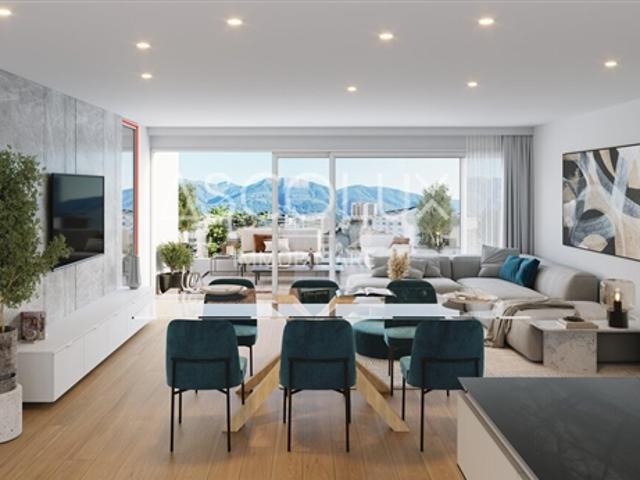 Elegant 4.5 Zimmer Wohnung, wenige Schritte von Piazza Grande und See entfernt | Elegante 4,5 Zimmer Wohnung nur wenige Schritte von der Piazza Grande und dem See entfernt