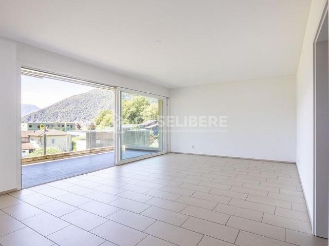 ELEGANT 4.5 ROOM APARTMENT IN BELLINZONA NORTH
