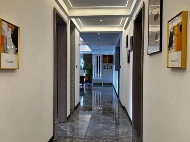 Elegant 4 bed all en suite for sale