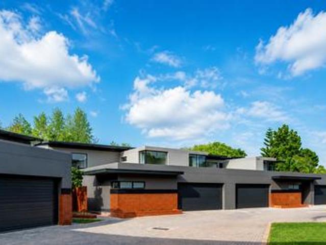 elegant 4 bedroom en suite cluster h.