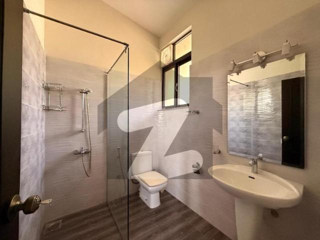 Elegant 5 Bedrooms Double Storey 500 Sq Yards House For Sale In F 7