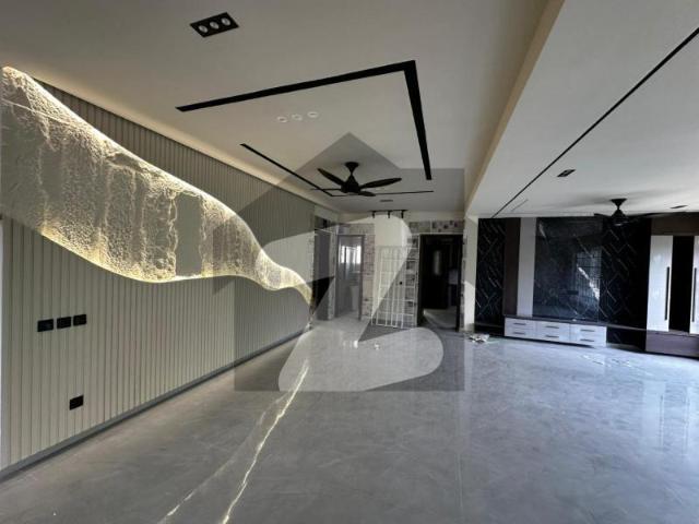 Elegant 60x90 Corner Triple Storey House In I 8/2