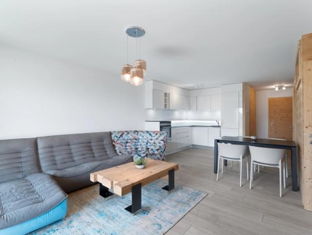 Elegante 3,5 Zimmer Wohnung mit Balkon im Herzen von Nendaz