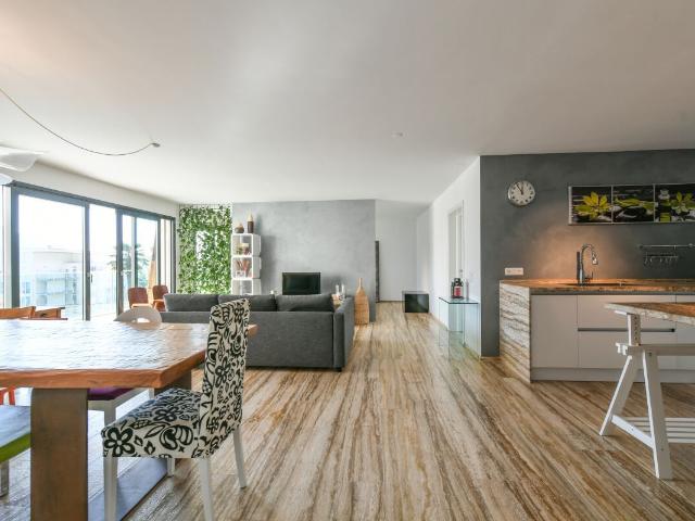 Elegante 3.5 ZWg mit Seesicht in Brissago