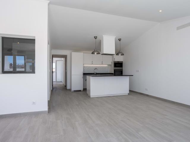 Elegante T1 com dois terraços privados no coração de Loule, Loulé, Loulé
