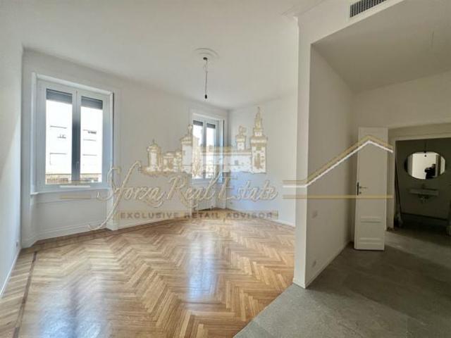 Elegante Ufficio 3 Locali 124 mq. a Milano Centro