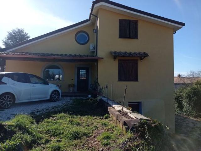 elegante villa unifamiliare a San Cesareo