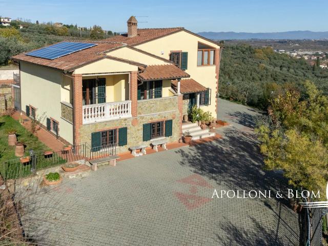 Elegante Villa vista fino Cortona, energia solare Valdichi. 242m² Sinalunga