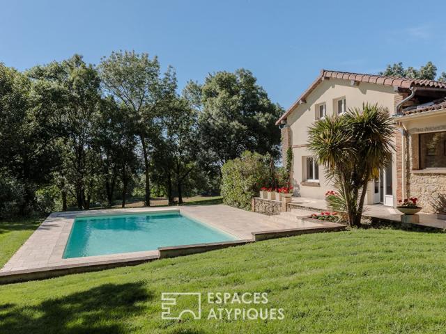 Élégante villa avec piscine entourée de son parc arboré à L'. 227m² L'Isle Jourdain