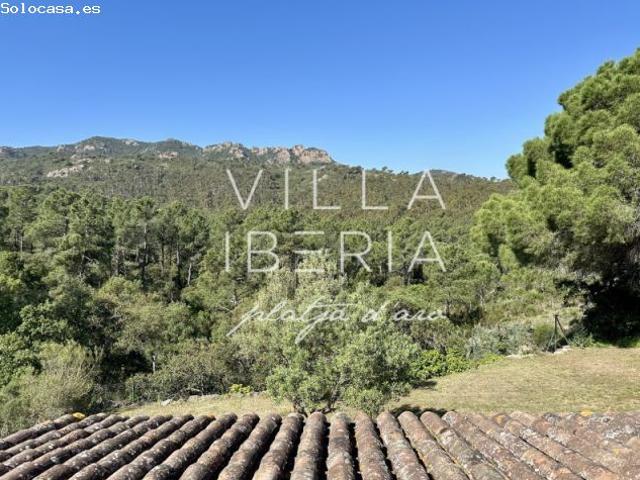 ELEGANTE VILLA CON VISTAS ABIERTAS Y GRAN PRIVACIDAD EN GOLF COSTA BRAVA